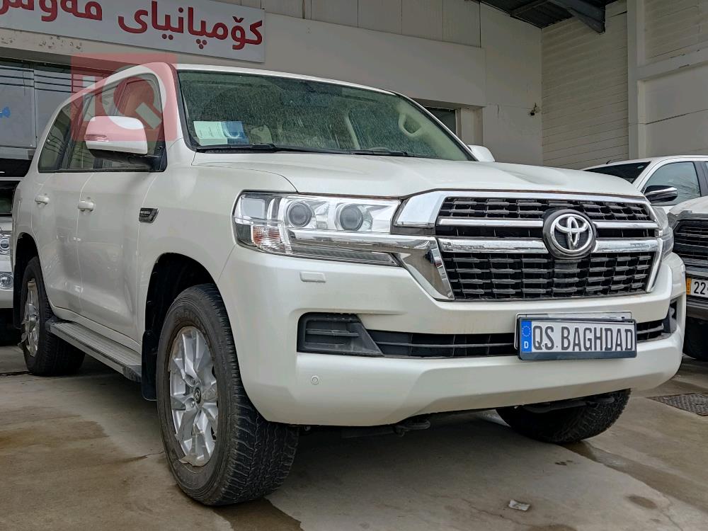 تويوتا لاندكروزر